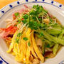 揚げ玉の代わりにかっぱえびせんで♪具沢山ぶっかけうどん