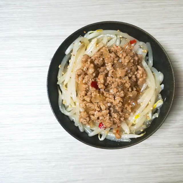 コスパ良しな２つのおかずストックで簡単ビビンバ丼