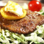 《我が家の晩ご飯》パティーステーキ／納豆の磯辺揚げ／茄子とインゲンの甘辛炒め他です。