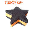 犬の手作りハロウィンケーキレシピ【黒とオレンジの星型ケーキ】