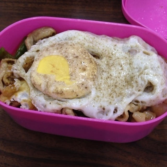 お昼はお弁当