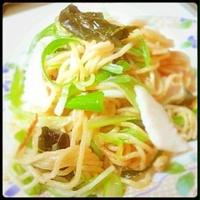 マルちゃんの焼そばで。イカと長ねぎのシンプル焼そば