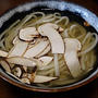 朝から贅沢に「松茸うどん」