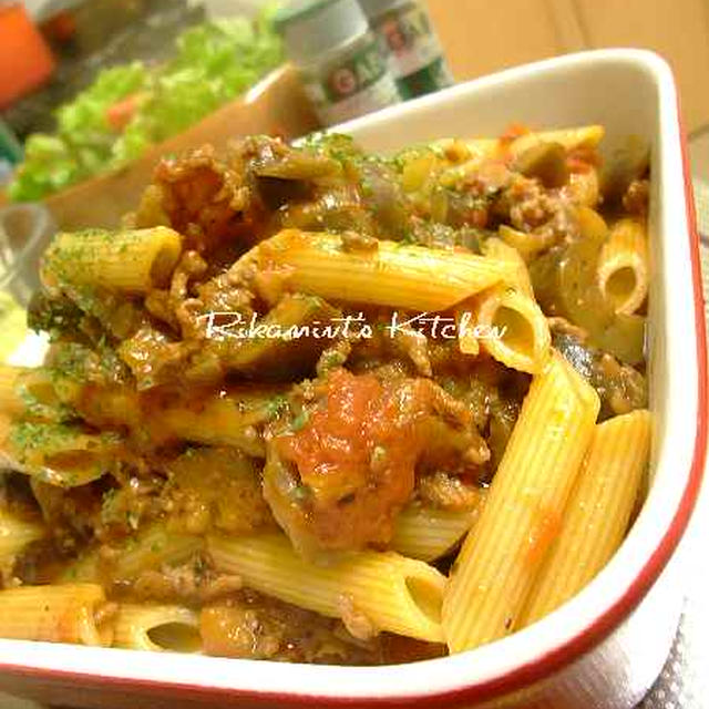 【ＧＡＢＡＮオレガノ】 茄子とひき肉のピリ辛パスタ
