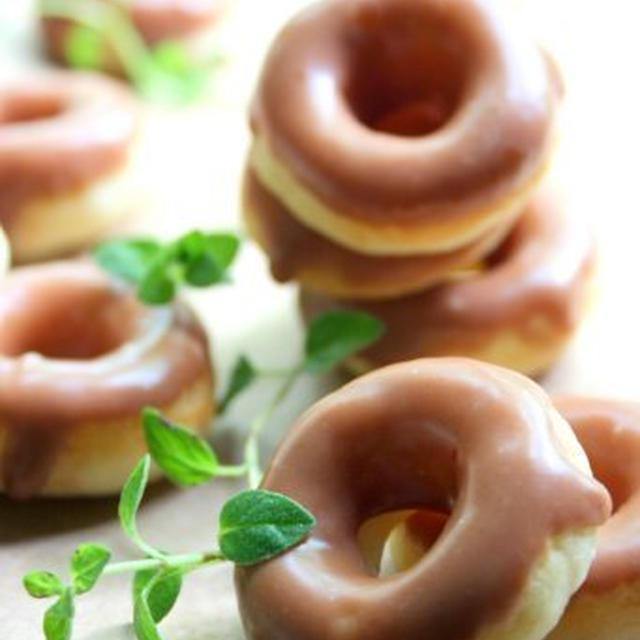 Chocolate Glazed Mini Doughnutsチョコレートグレーズがけミニドーナッツ