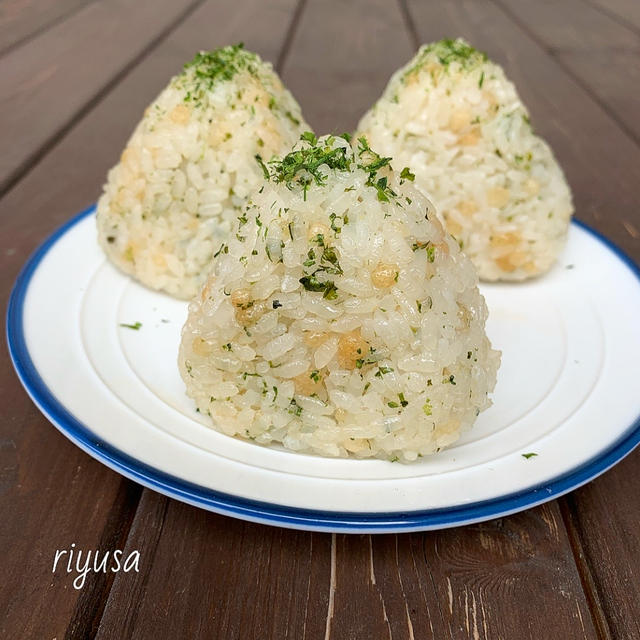 【作り置き冷凍にもオススメ】やみつき焼きおにぎり