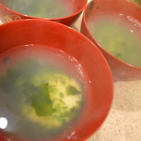 混ぜ込みわかめであっという間のお雑煮♪