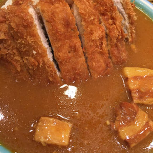 新宿モンスナック カツカレー