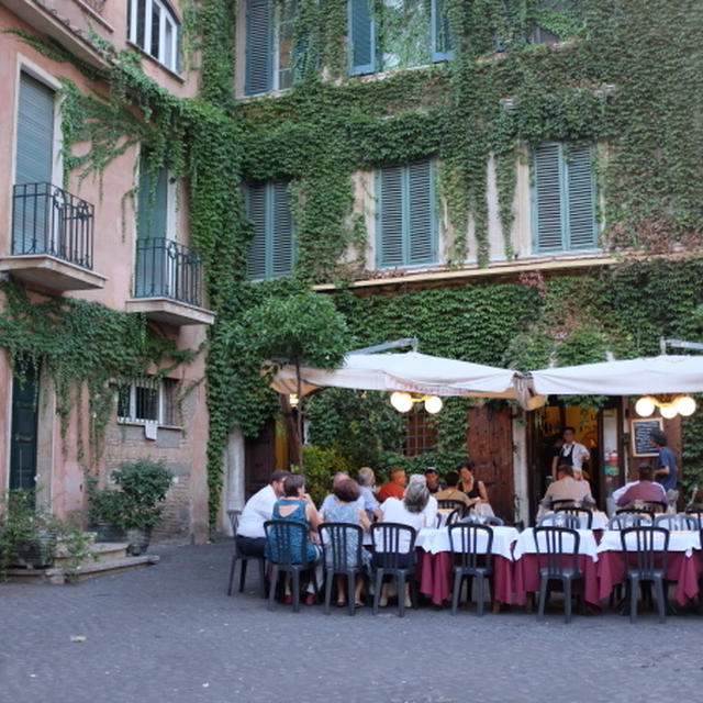"Trattoria da Teo" 本場カルボナーラで有名なローマのトラットリア