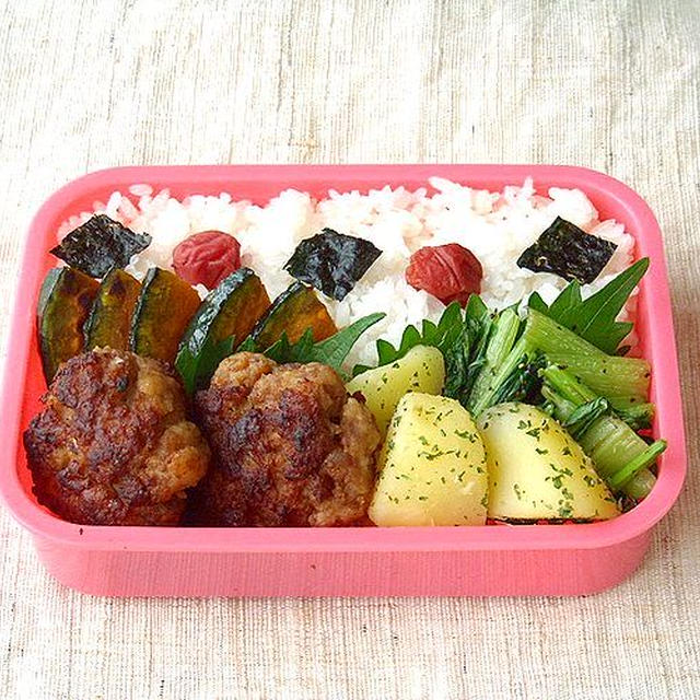 10/22(火)超粗挽きハンバーグ弁当