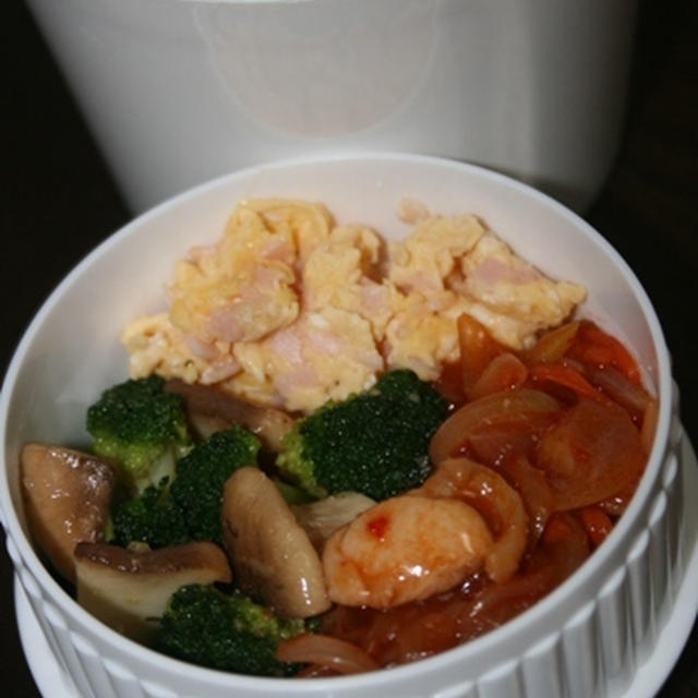 2月21日　　鶏のチリソースランチ