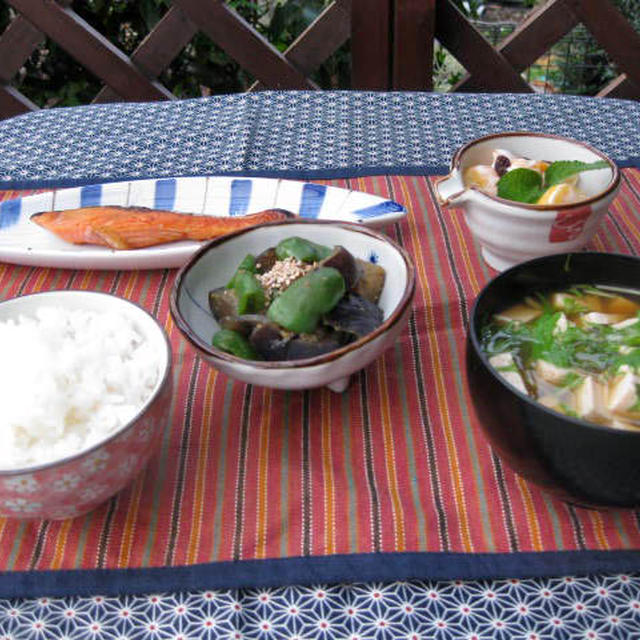 朝ごはん　１０月１８日（火）