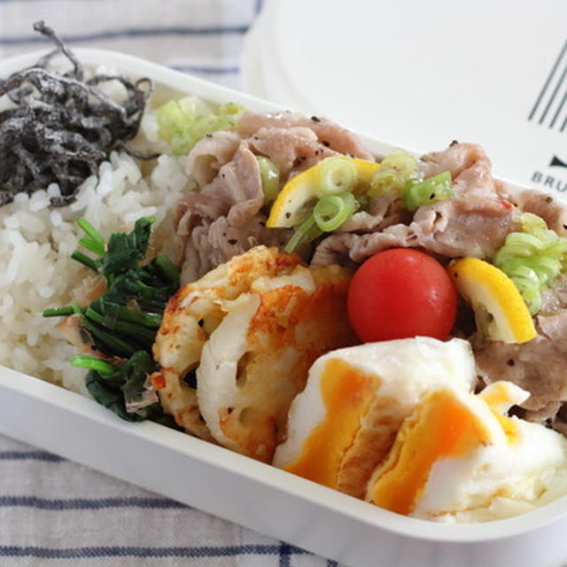豚塩レモン炒めの弁当｜フライパンホイルシートで複数おかずを同時調理