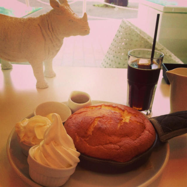豊洲でスフレパンケーキ