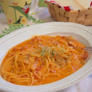週末簡単ランチ！フライパン1つで♪お店みたいなトマトクリームパスタ♪とつくれぽ