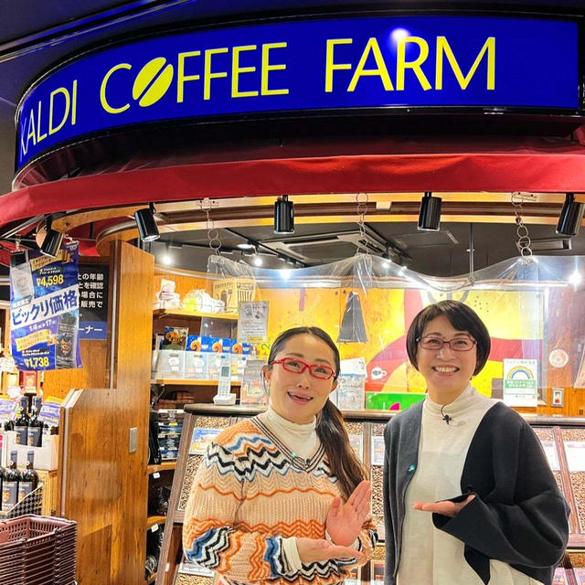 キンタロー。さんとダブルメガネでロケ後に記念撮影。ありがとうごさいました〜！