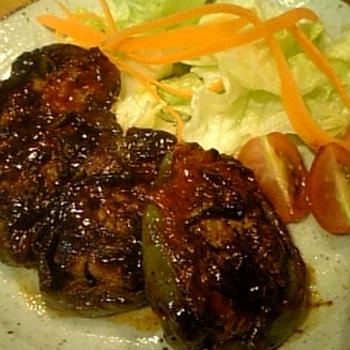ピーマンの肉詰め