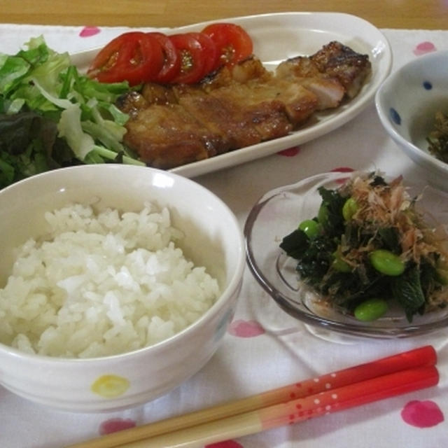 和食のおかずと桃の切り方に感動したこと☆