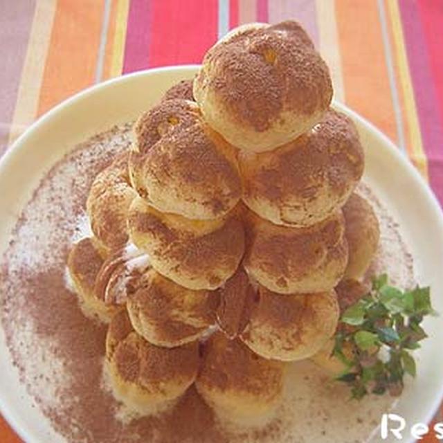 シュークリームでツリー　