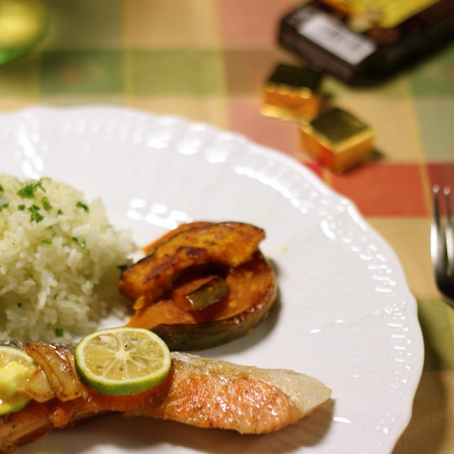 薫製バターで鮭のムニエル　バターライス添え