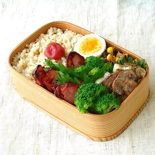 7/5(金)焼き豚青じそサンド弁当