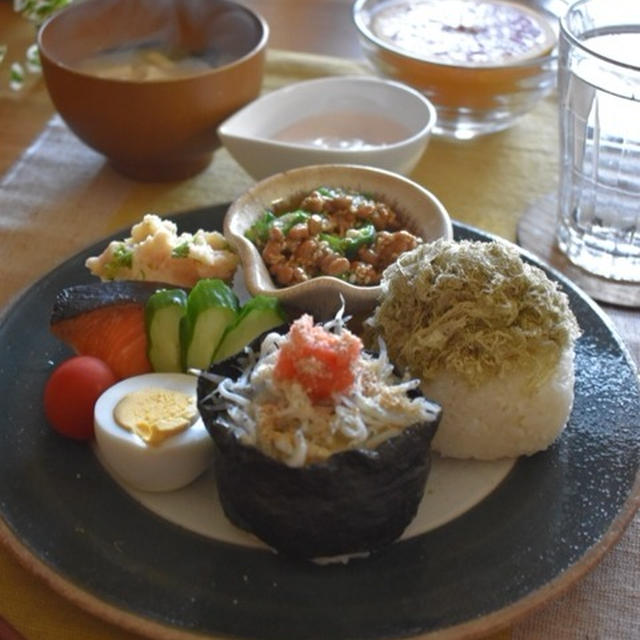 食べるのに疲れるってどーゆーこと？
