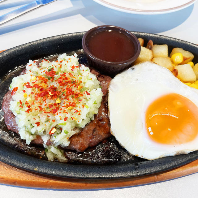 ディアボラ風ハンバーグ＆ライスを食べる 〜サイゼリヤ〜