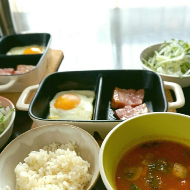 今日の朝ごはん☆トマト缶であったかスープ【レシピ付】