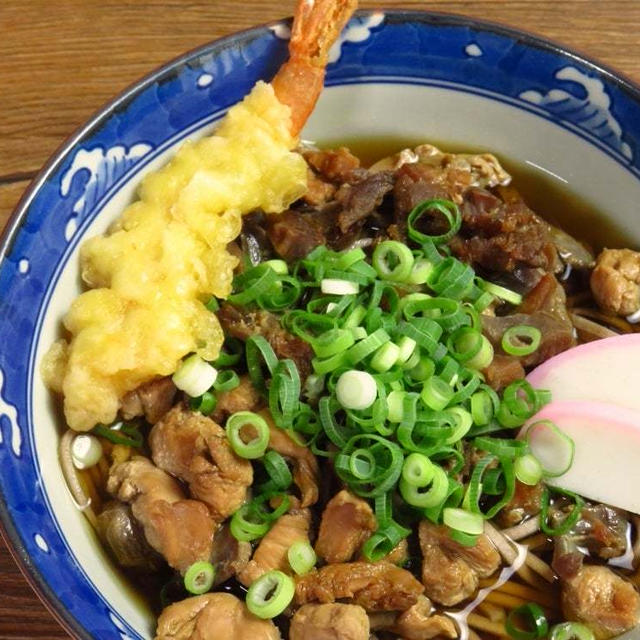 天かしわそば……業務スーパーの親鳥中抜を使った記録。