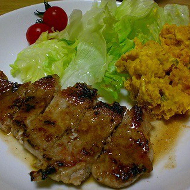 豚肉のソテーにカボチャのサラダを添えて・・