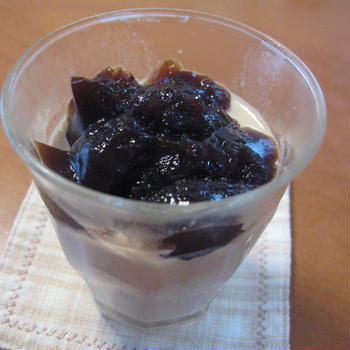 コーヒーゼリー on パンナコッタ