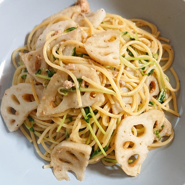 業務スーパーのアレ‼️姜葱醤を使って和風パスタランチ〜(*^^*)