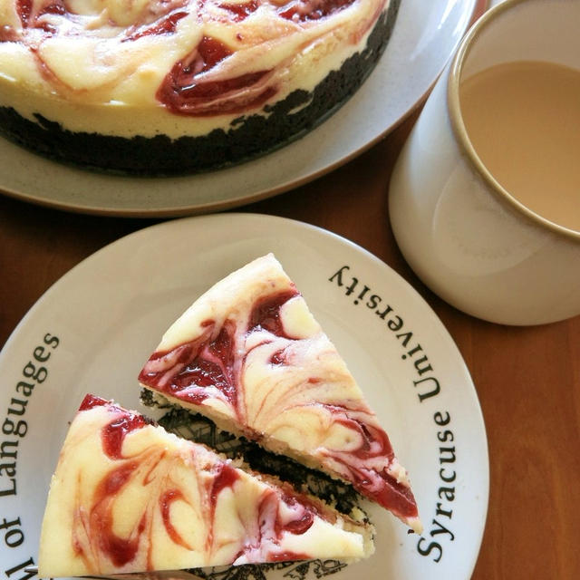 ラズベリースワール チーズケーキ By Mischaさん レシピブログ 料理ブログのレシピ満載