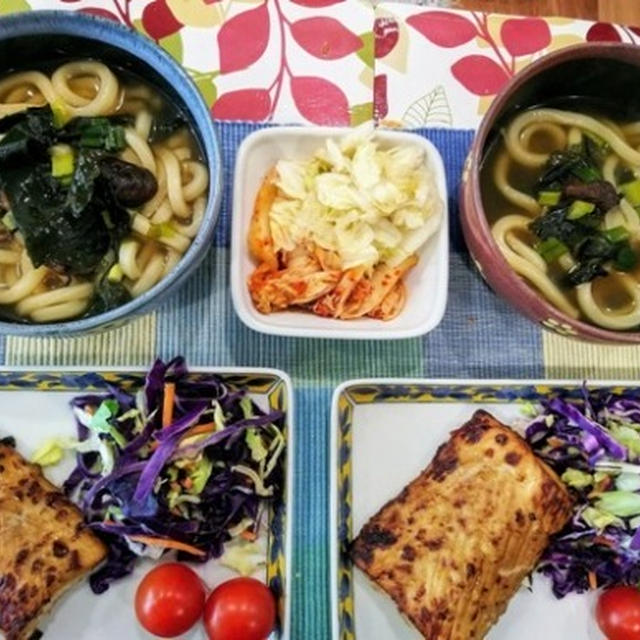 剪定した桜の枝から花が咲いた ～ マヒマヒの醤油麹漬けとおでんうどん