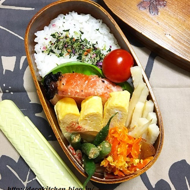 姉さんの職場体験用お弁当・その②（木・金の2日分）と、姉さんが”夜なべ”して作ったものたち。
