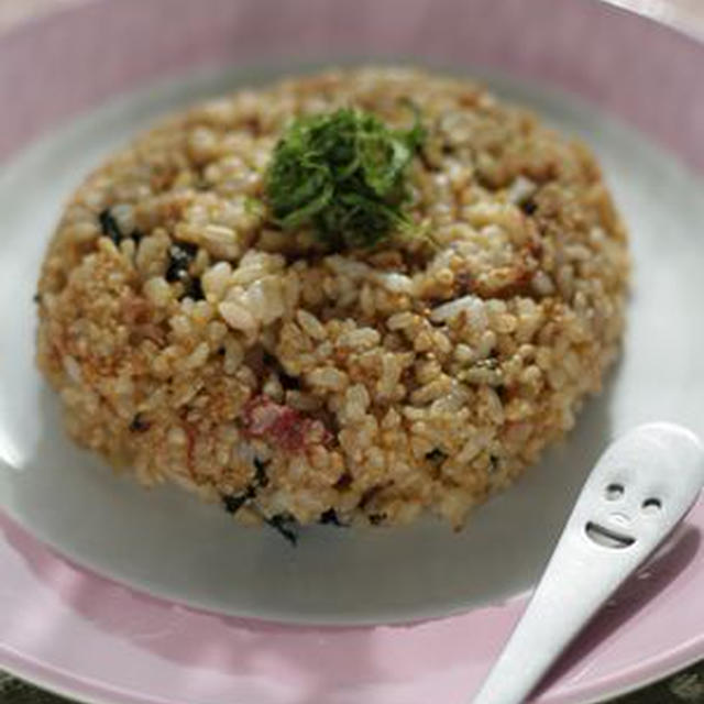 梅と海苔の味噌チャーハン