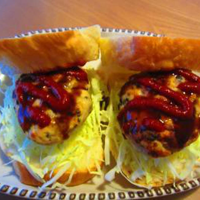 ﾐﾆ食ﾊﾟﾝで♪お豆腐ﾊﾝﾊﾞｰｸﾞｻﾝﾄﾞ♪ｼﾅﾓﾝﾚｰｽﾞﾝﾛｰﾙ♪
