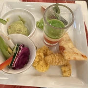 ホテルで夕食