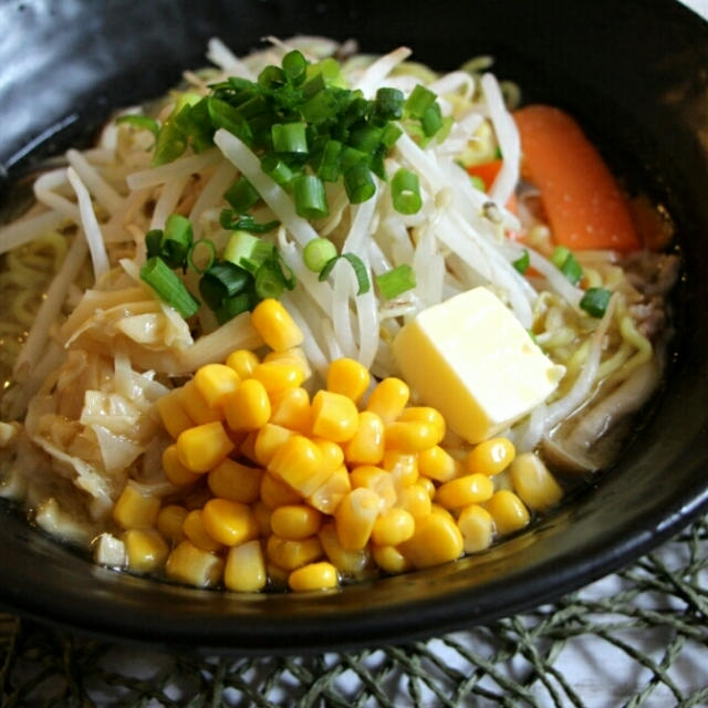 【簡単！】自家製スープで美味しい♪味噌ラーメン