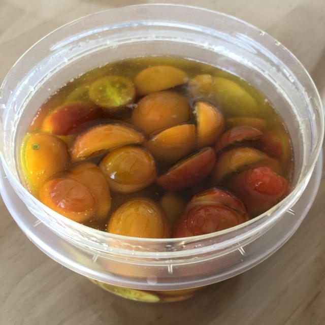 ミニトマトのオリーブオイル漬け