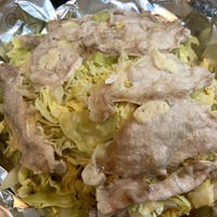 春キャベツまるごと１つ豚肉の重ね蒸し（レシピ）