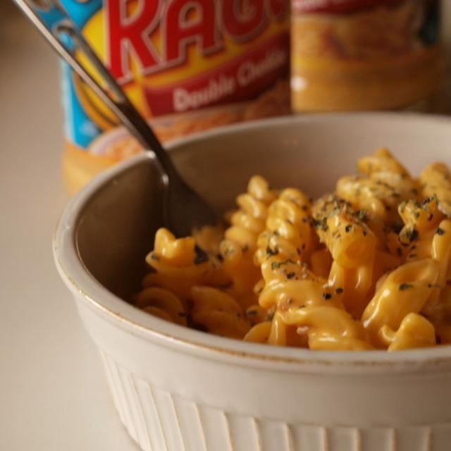 RAGUのパスタソースで、手抜き。