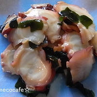 タコとワカメのからし醤油和え