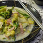 ベーコンと茎ブロッコリーと白菜の中華クリーム煮