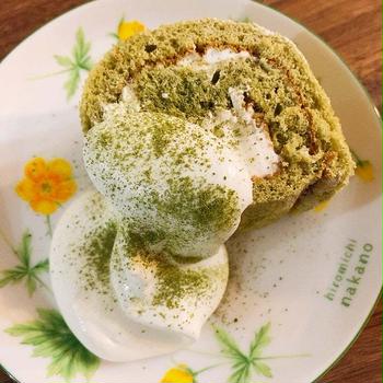 今日はバレンタイン❤︎抹茶ロールケーキ ！