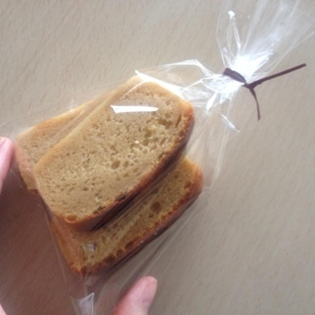 ホワイトディのお返しに、かんてんぱぱのおいもケーキ。