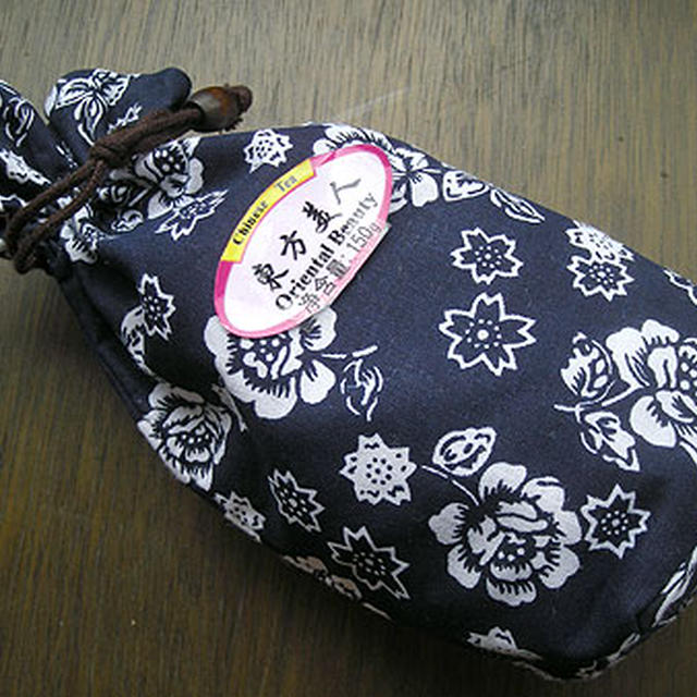 お土産「東方美人・工芸茶」