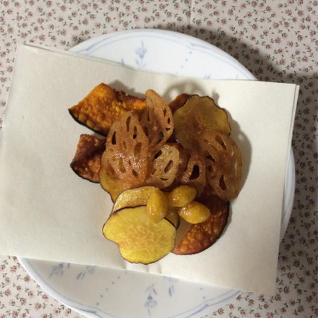 野菜チップスは銀杏入るとお正月