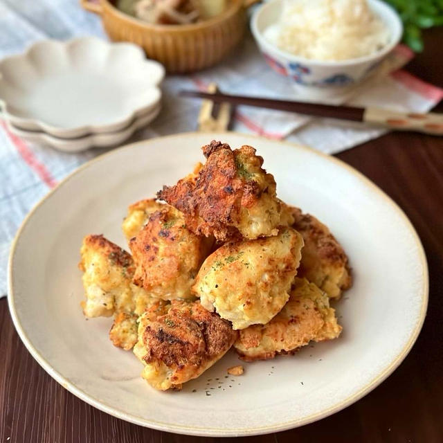 ヘルシーで節約バッチリ☆鶏むね肉と水切り豆腐でつくるチーズカレー唐揚げ