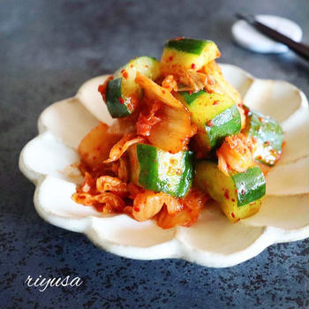 野菜室がきゅうりの合宿所状態w簡単きゅうりレシピ